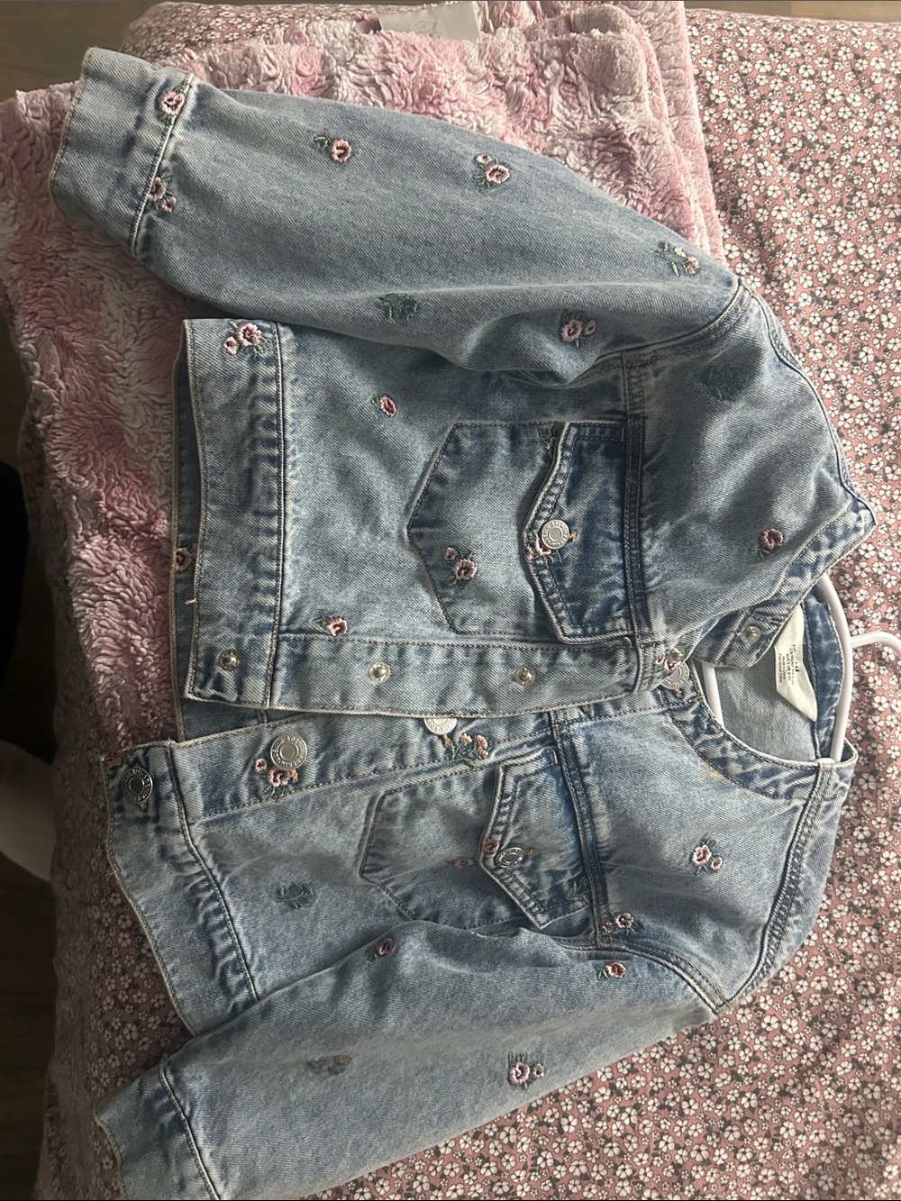 H&M 5t Light Wash Denim Jacket with Pink Floral Embroidery